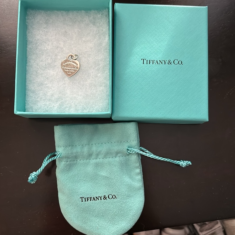 Heart Silver Tiffany pendant - Picture 3 of 3
